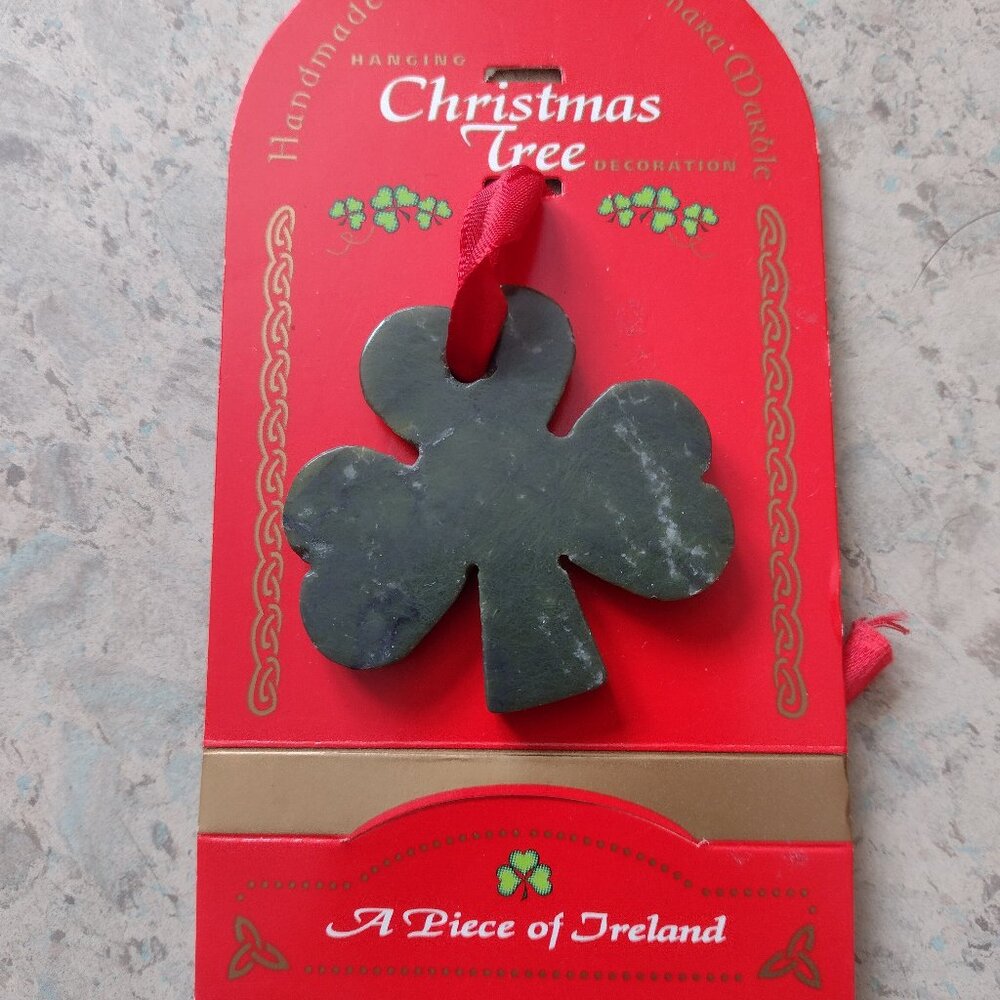 NWT Handmade Connemara Marble Clover Christmas Tree Ornament from Ireland
